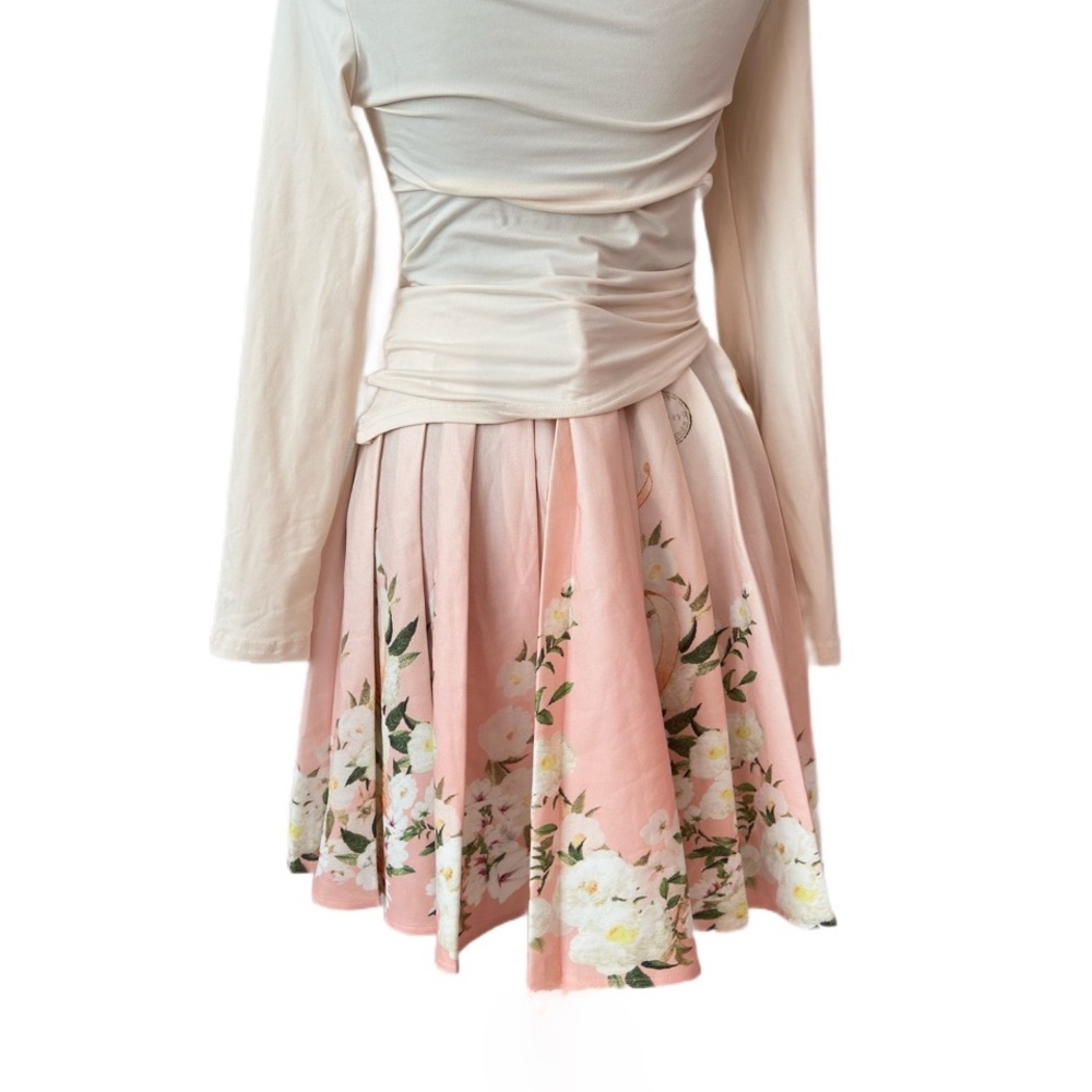 A PEACH ~ Light Pink Floral Pleated Skirt Side Zipper and Elastic Waistband Back - Picture 10 of 11